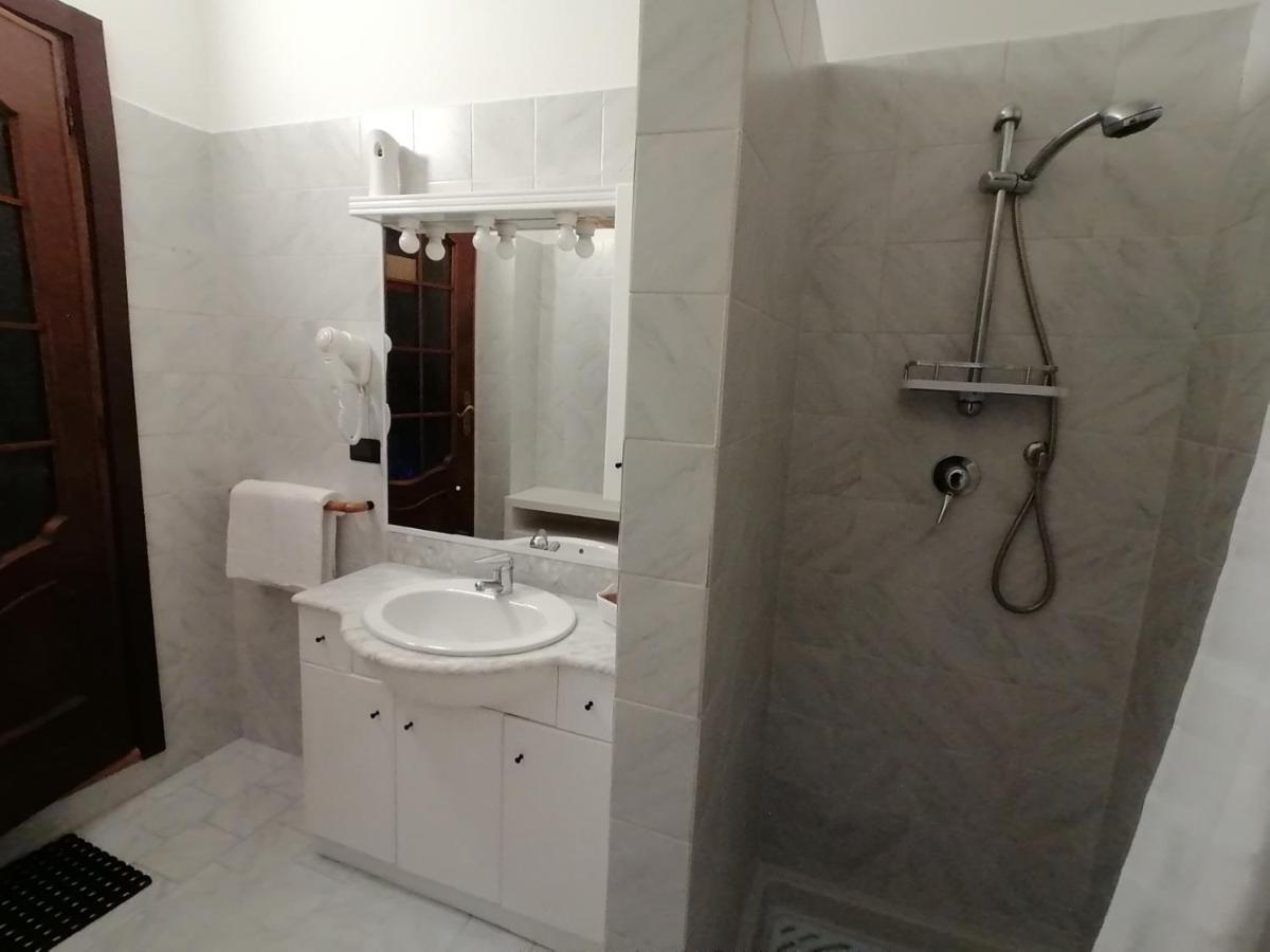 Amo' Le Langhe Bed and Breakfast Narzole Εξωτερικό φωτογραφία